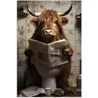 PosterMonkey Poster 120x180 cm - Schotse hooglander - Toilet - Krant - Badkamer - Posters - Kamer decoratie - Wanddecoratie woonkamer - Muurdecoratie slaapkamer XXL
