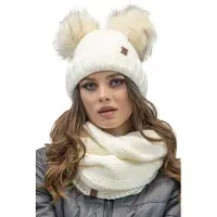Vivisence Dames Winter Muts En Colsjaal Set - Zachte Antistatische Fleecevoering En Twee Grote Pompons - Blijft Warm En Comfortabel In Koude Dagen En Beschermt Tegen Wind En Pluizend Haar - Ecru