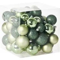 Beliani TYIN- Set van 60 kerstballen - Groen - Synthetisch