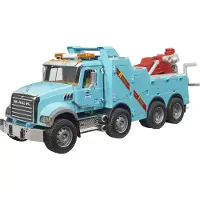 BRUDER MACK Granite sleepwagen met licht en geluid (02831)