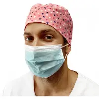Enfermania Operatie Muts Met Knopen - Voor Korte Haren - Met Leuke Print- Roze Hartjes - One-size-fits-all