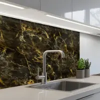 KitchenYeah Keuken achterwand 80x60 cm - Spatscherm zelfklevend Zwart - Marmer print - Goud - Muurbeschermer - Spatwand fornuis