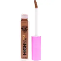 KimChi Chic High Key Gloss Hoogglanzende lipgloss helpt uw ??uiterlijk en gezicht te verlichten Niet-plakkerig naakt met rijke zachte bruine ondertoo