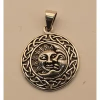 925 Sterling zilveren hanger zon, maan in oneindige knoop rand - zilveren hanger keltische zon, maan - keltische bedel zon, maan - hanger eeuwige knoop met zon en maan in het middel