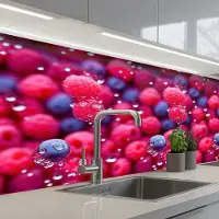 KitchenYeah Keuken achterwand 150x60 cm - Spatscherm zelfklevend Frambozen - Bessen - Roze - Blauw - Muurbeschermer - Spatwand fornuis