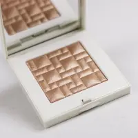 Bobbi Brown - Highlighting Powder Opal glow