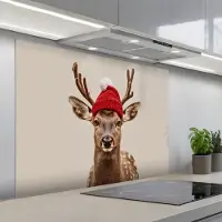 KitchenYeah Spatscherm 100x75 cm - Zelfklevende achterwand Hert - Kerst - Muts - Dieren - Winter - Grappig - Keuken muurbeschermer - Spatwand fornuis