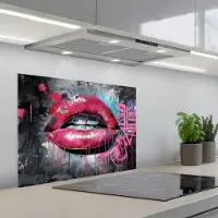 KitchenYeah Spatscherm 70x50 cm - Zelfklevende achterwand Lippen - Felroze - Graffiti - Verfstrepen - Keuken muurbeschermer - Spatwand fornuis