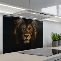 KitchenYeah Spatscherm 90x60 cm - Zelfklevende achterwand Leeuw - Goud - Druppels - Keuken muurbeschermer - Spatwand fornuis