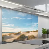KitchenYeah Spatscherm 120x80 cm - Zelfklevende achterwand Duinen - Zomer - Landschap - Zee - Strand - Keuken muurbeschermer - Spatwand fornuis