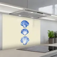 KitchenYeah Spatscherm 90x60 cm - Zelfklevende achterwand Schelpen - Blauw - Beige - Keuken muurbeschermer - Spatwand fornuis