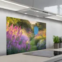 KitchenYeah Spatscherm 100x65 cm - Zelfklevende achterwand Tuinhuisje - Blauw - Bloemen - Keuken muurbeschermer - Spatwand fornuis