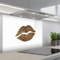 KitchenYeah Spatscherm 90x60 cm - Zelfklevende achterwand Lip - Panterprint - Minimalistisch - Wit - Keuken muurbeschermer - Spatwand fornuis