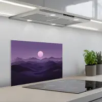 KitchenYeah Spatscherm 60x40 cm - Zelfklevende achterwand Heuvels - Paars - Mist - Zon - Keuken muurbeschermer - Spatwand fornuis