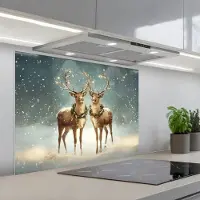 KitchenYeah Spatscherm 90x70 cm - Zelfklevende achterwand Kerstmagie - Winterwoud - Rendier - Keuken muurbeschermer - Spatwand fornuis