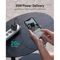 Aukey 20 Watt USB-C Thuis Oplader Zwart