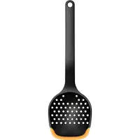 Fiskars Functional Form lepel met gat 29,6 cm Zwart