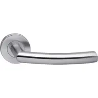 Intersteel enkele deurklink rechts Half rond 90° op rozet rvs