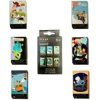 Loungefly – Disney Pixar – Mystery Box Pins VHS Tapes (Serie 9) – Enamel Pins