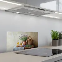 KitchenYeah Spatscherm 70x30 cm - Zelfklevende achterwand Lavendel - Brood - Stilleven - Keuken muurbeschermer - Spatwand fornuis