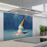 KitchenYeah Spatscherm 90x70 cm - Zelfklevende achterwand Ijshoorn - Bolletjes - Smelt - Roze - Keuken muurbeschermer - Spatwand fornuis