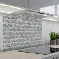 KitchenYeah Spatscherm 90x60 cm - Zelfklevende achterwand Grijs - Bogen - Patroon - Keuken muurbeschermer - Spatwand fornuis