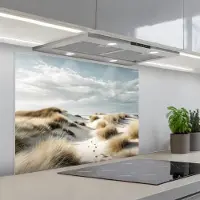 KitchenYeah Spatscherm 80x60 cm - Zelfklevende achterwand Duinen - Gras - Sporen - Wolken - Keuken muurbeschermer - Spatwand fornuis