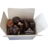 TGL Doos gevuld met handgemaakte pure bonbons – 200 gram. Chocolade cadeau chocola bonbon. Moederdag. Kerst