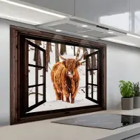 KitchenYeah Spatscherm 100x75 cm - Zelfklevende achterwand Schotse Hooglander - Sneeuw - Natuur - Dieren - Doorkijk - Winter - Keuken muurbeschermer - Spatwand fornuis