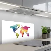 KitchenYeah Spatscherm 90x45 cm - Zelfklevende achterwand Wereldkaart - Regenboog - Wit - Keuken muurbeschermer - Spatwand fornuis