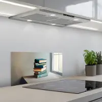 KitchenYeah Spatscherm 70x30 cm - Zelfklevende achterwand Stapel - Boeken - Groen - Daglicht - Keuken muurbeschermer - Spatwand fornuis