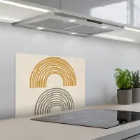 KitchenYeah Spatscherm 60x45 cm - Zelfklevende achterwand Bogen - Lijnen - Oranje - Minimalistisch - Keuken muurbeschermer - Spatwand fornuis