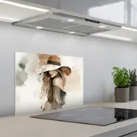 KitchenYeah Spatscherm 60x45 cm - Zelfklevende achterwand Mysterieus - Vrouw - Sepia - Keuken muurbeschermer - Spatwand fornuis
