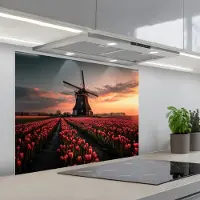 KitchenYeah Spatscherm 80x60 cm - Zelfklevende achterwand Molen - Zonsondergang - Tulpen - Rood - Keuken muurbeschermer - Spatwand fornuis