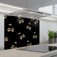 KitchenYeah Spatscherm 90x70 cm - Zelfklevende achterwand Patroon - Kersen - Goud - Chrome - Keuken muurbeschermer - Spatwand fornuis