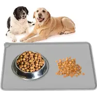 Harley - Voermat Hond en Kat - Siliconen Placemat - Antislip - Waterdicht - Met Verhoogde Rand - Voerbakken Onderlegger - 48x30cm - KIBBLEMAT
