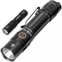 Fenix PD35 V3.0 met GRATIS E01 V2.0 sleutelhangerzaklamp
