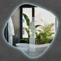 Wallfluent LED Spiegel - Wandspiegel Organische Vorm - 77,3 cm x 76,6 cm - Koel Wit 6500K - Wandspiegel - Decoratie Spiegel - Grote Spiegel Wandspiegel - Grote Spiegel - LED Verlichting
