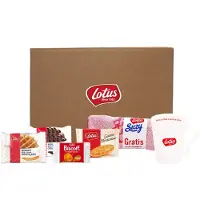 Lotus Koffiemoment Koekmix doos - Mix van Biscoff, Wafels & Galettes Bretonnes - Inclusief Mok & Keukenhanddoek - 180 stuks - 2250g