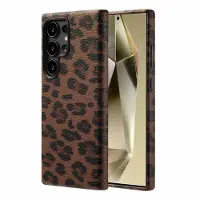 Selencia Sabi Backcover Panterprint met MagSafe voor de Samsung Galaxy S24 Ultra - Mocha Brown