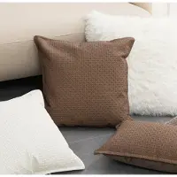 NOVÉE Embossed brown | 45 x 45 cm | kussenhoes | pu leder