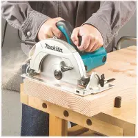 Makita HS7611J cirkelzaagmachine in M-box