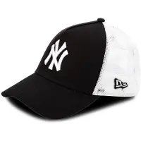 New Era Pet 'Neyyan' zwart / wit