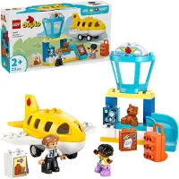 LEGO DUPLO Stad Voor het Eerst op het Vliegveld - 10443