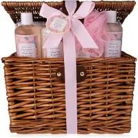 Accentra SECRET GARDEN cadeauset in rieten picknickmand, incl. 300ml douchegel, 300ml badschuim, 390g bad.