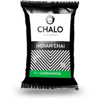 Chalo Cardamom Chai Latte - Indische Vegan Chai - 1KG Navulzak (+maatschepje) - Authentieke Indische Kruidenmix - Vegan & Barista Ready - voor 80 Chai Lattes
