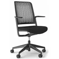 Nowy Styl -bureaustoel WithMe, met armleuningen, automatische synchronismechanisme, platte zitting, afneembare stoelbekleding, zwart