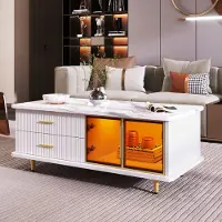 OKWISH Salontafel - 2 Laden 2 Deuren - Met Wisselbare LED - Marmerstructuur en Golfstructuur Lades - Spaanplaat Wit met Gouden Details - 100x50x40 cm