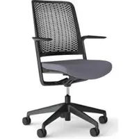 Nowy Styl WithMe bureaustoel, met armleuningen, auto-synchroon mechanisme, vlakke zitting, geperforeerde kunststof rugleuning, afneembare bekleding, zwart/grijs