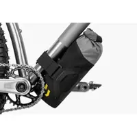Apidura Backcountry Frame Pack 1.8L Frame Bag || Maat: 1.8
